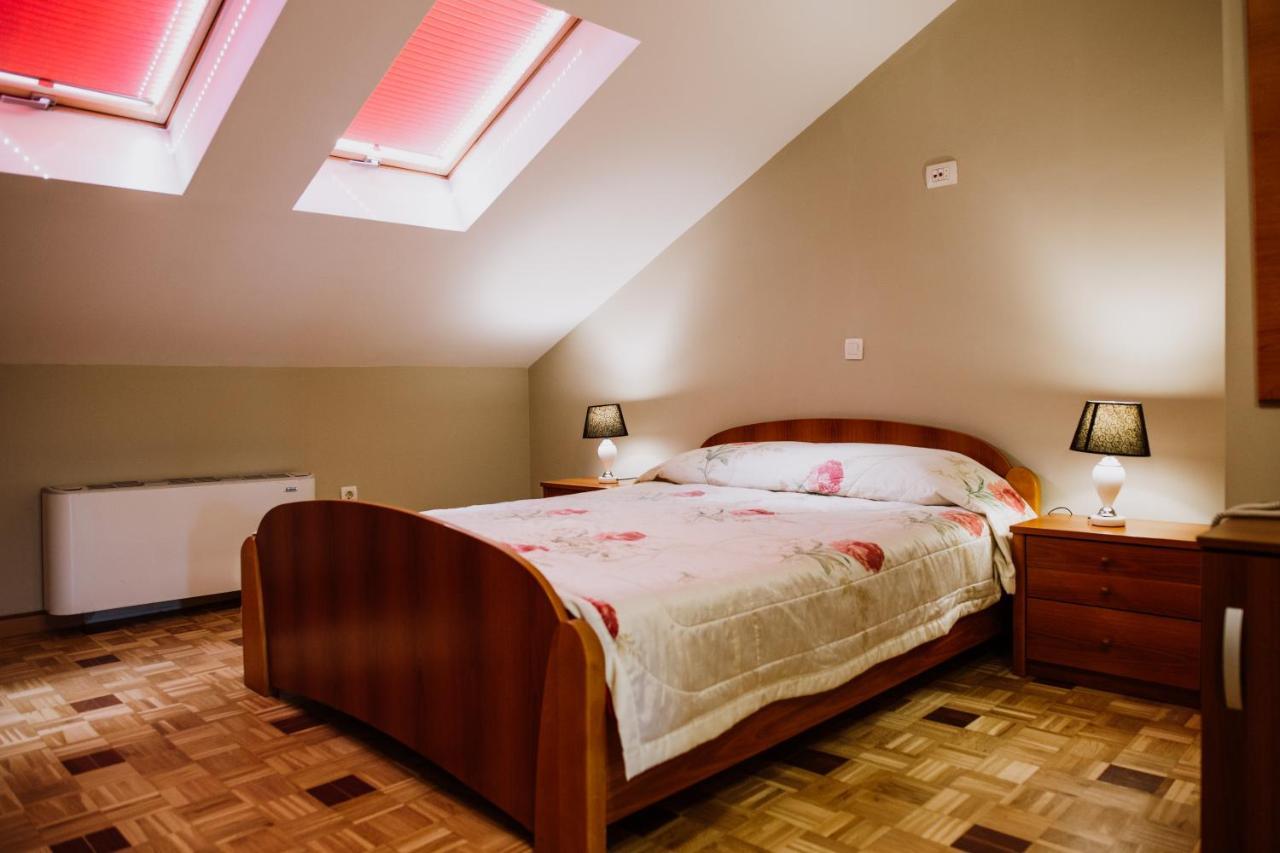 Bela Kuka Hotel Bitola Bagian luar foto